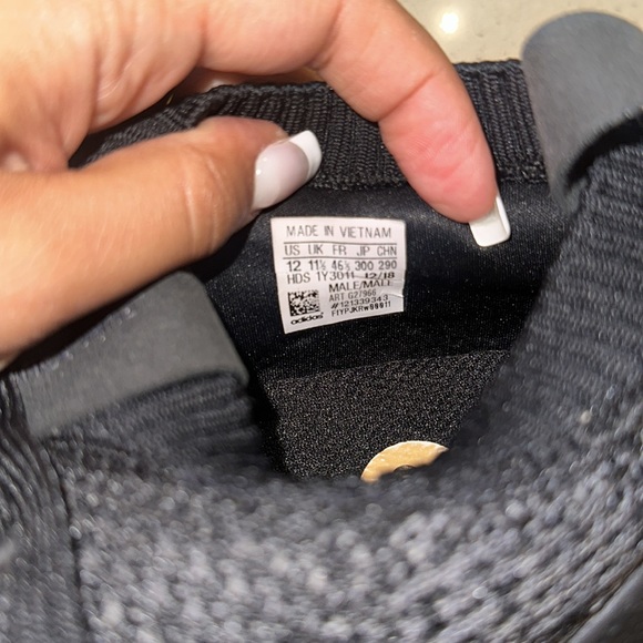 Adidas Bounce men’s Sneakers Size 12 - Picture 8 of 10